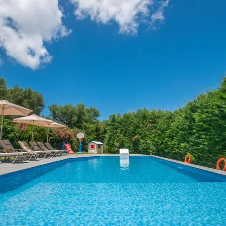 Andreas A Private Paradise For Families * Mouzakion (Zakynthos)